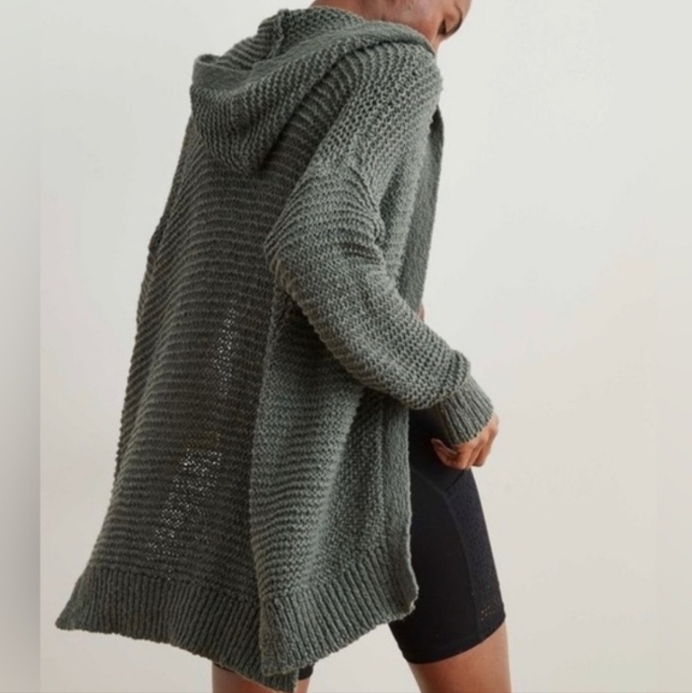 Aerie Womens Oversized Cardigan Hooded Crochet Knit Green Size XS/S